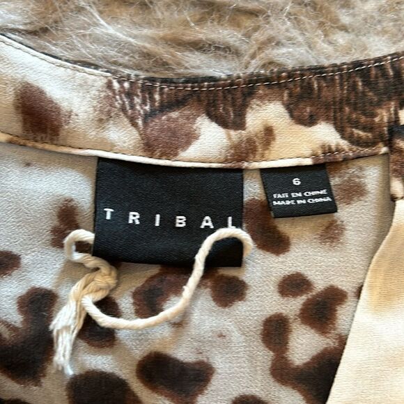 NWOT Tribal polyester cheetah print,‎ white, black and brown ruffled blouse - Picture 3 of 5